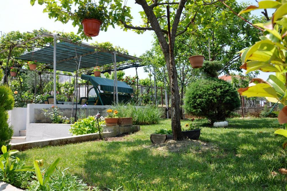 Apartment Bilic พูลา ภายนอก รูปภาพ
