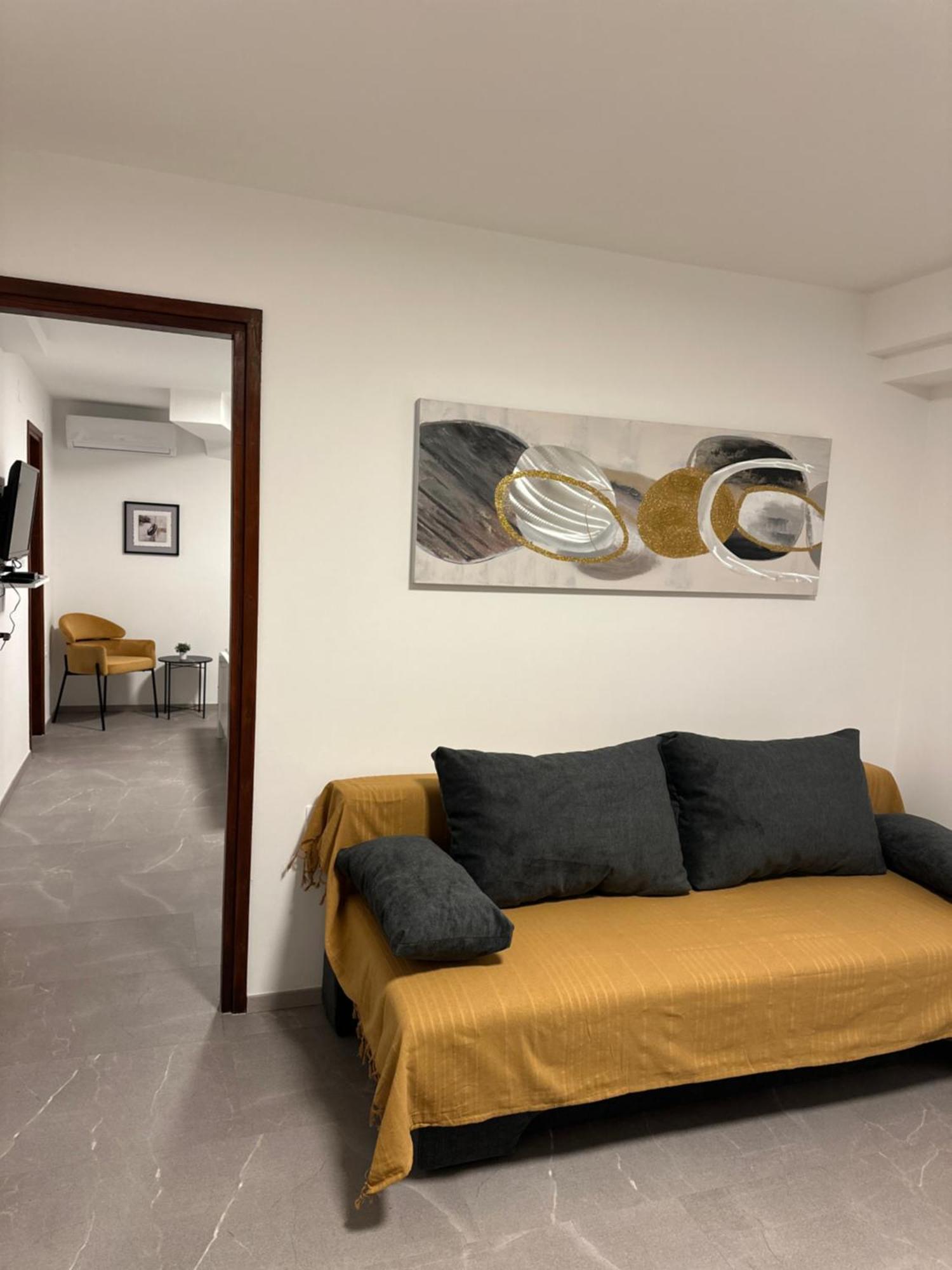 Apartment Bilic พูลา ภายนอก รูปภาพ